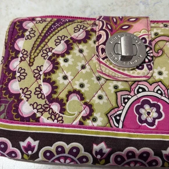 Vera Bradley Very Berry Paisley Twist-lock Wallet - Picture 3 of 7